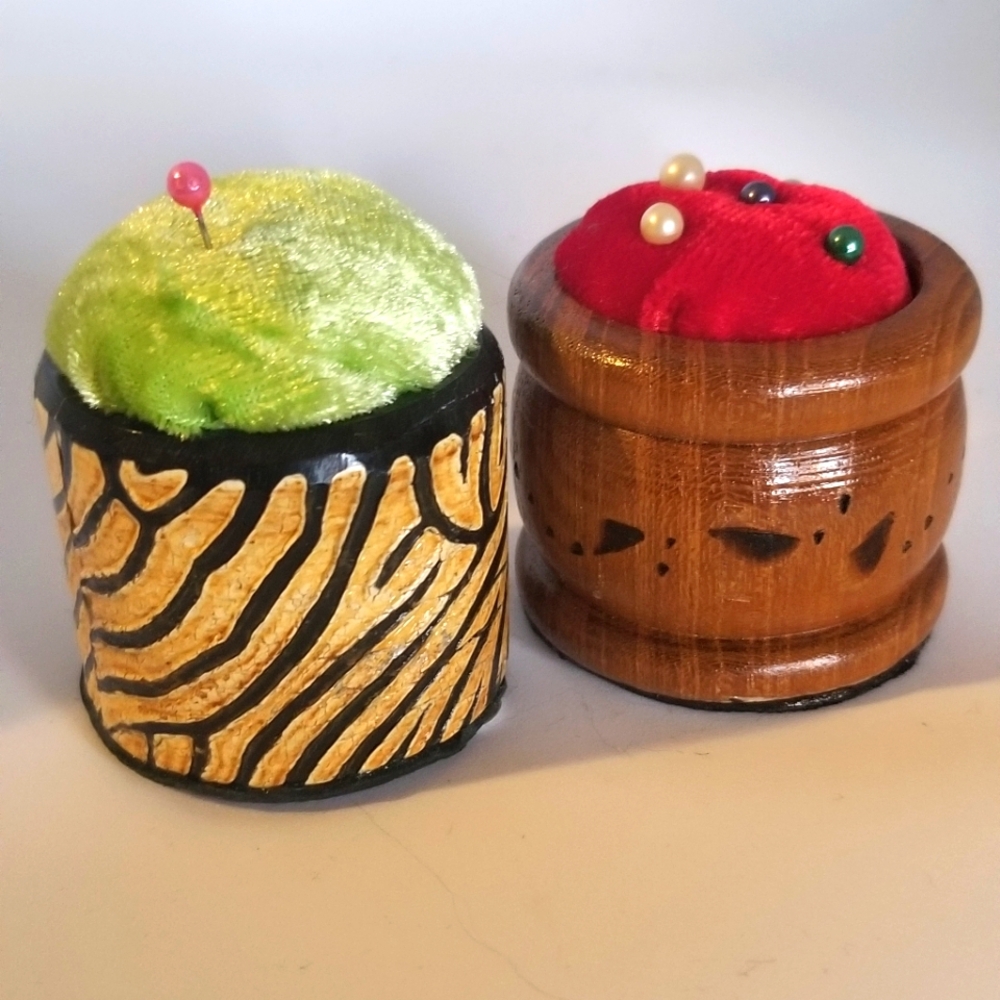 💋3/$20 handmade pin cushion set